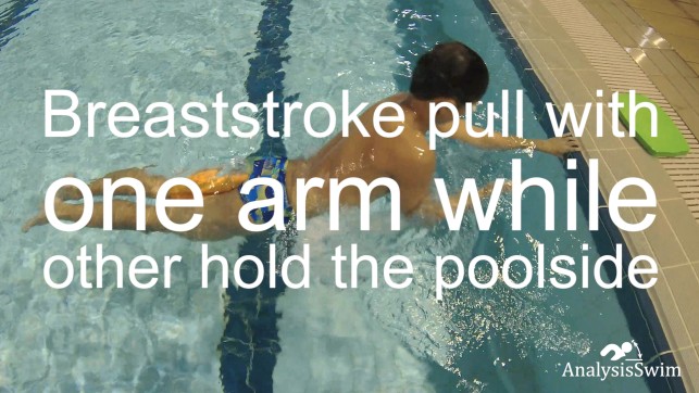 фото для Breaststroke pull with one arm while other hold the poolside
