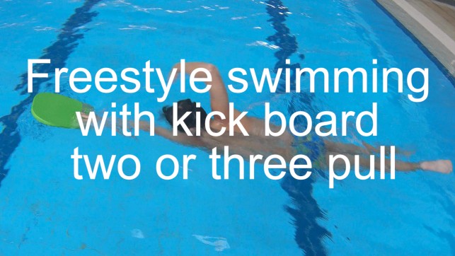фото для Freestyle swimming with kick board two or three pull